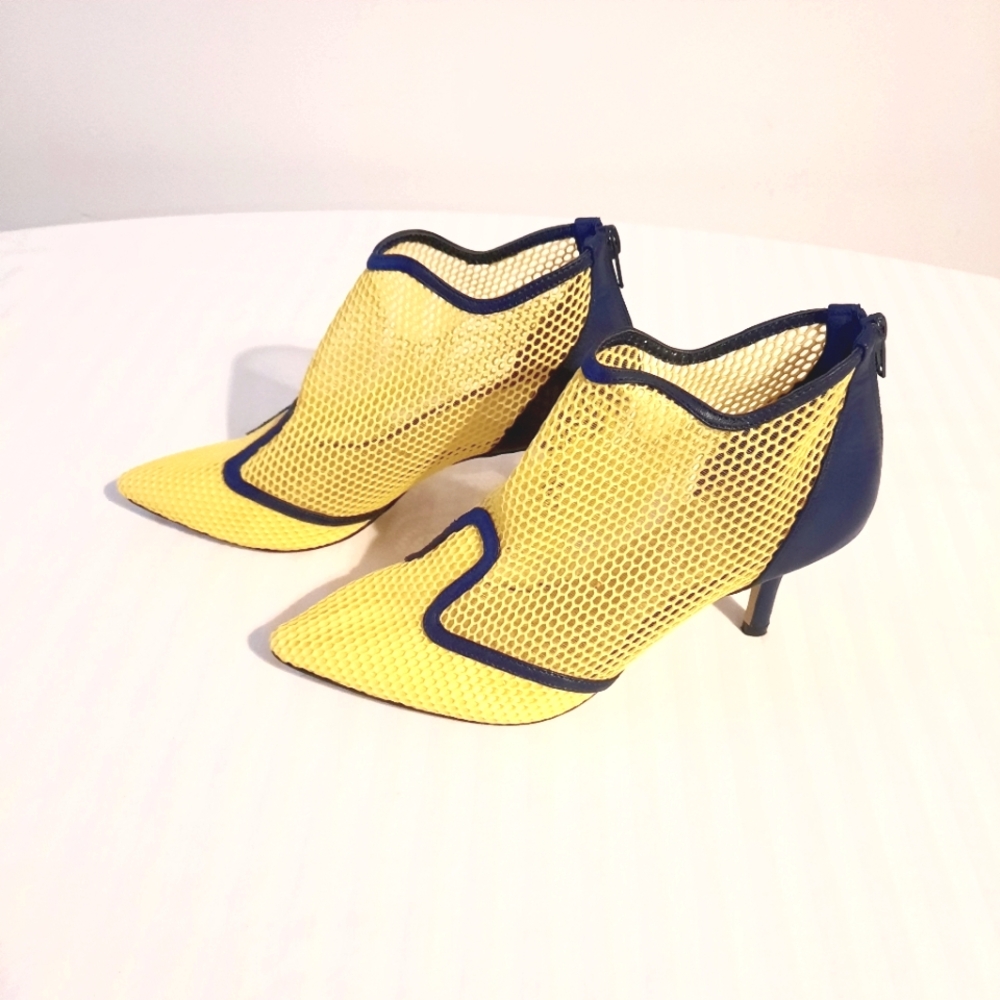 Mesh Booties Navy And Yellow Size 8 - Picture 10 of 10